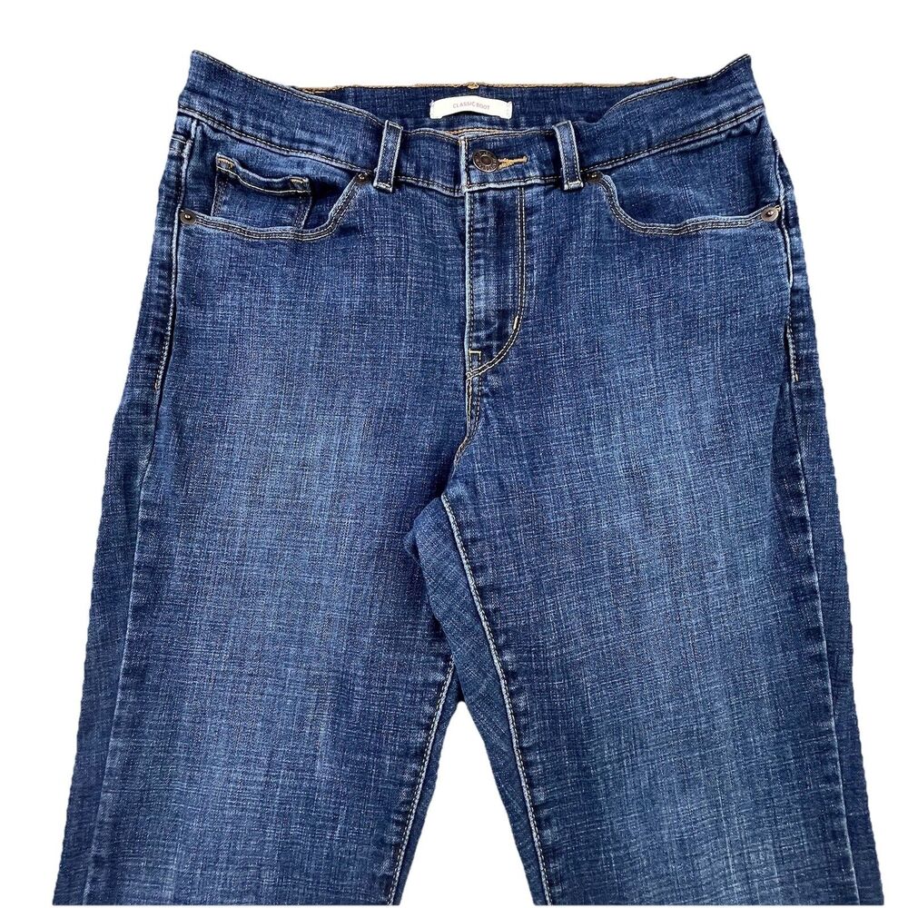 Levi's Classic Boot Jeans Women 6 (28x31) Blue Denim Stretch Medium Wash
